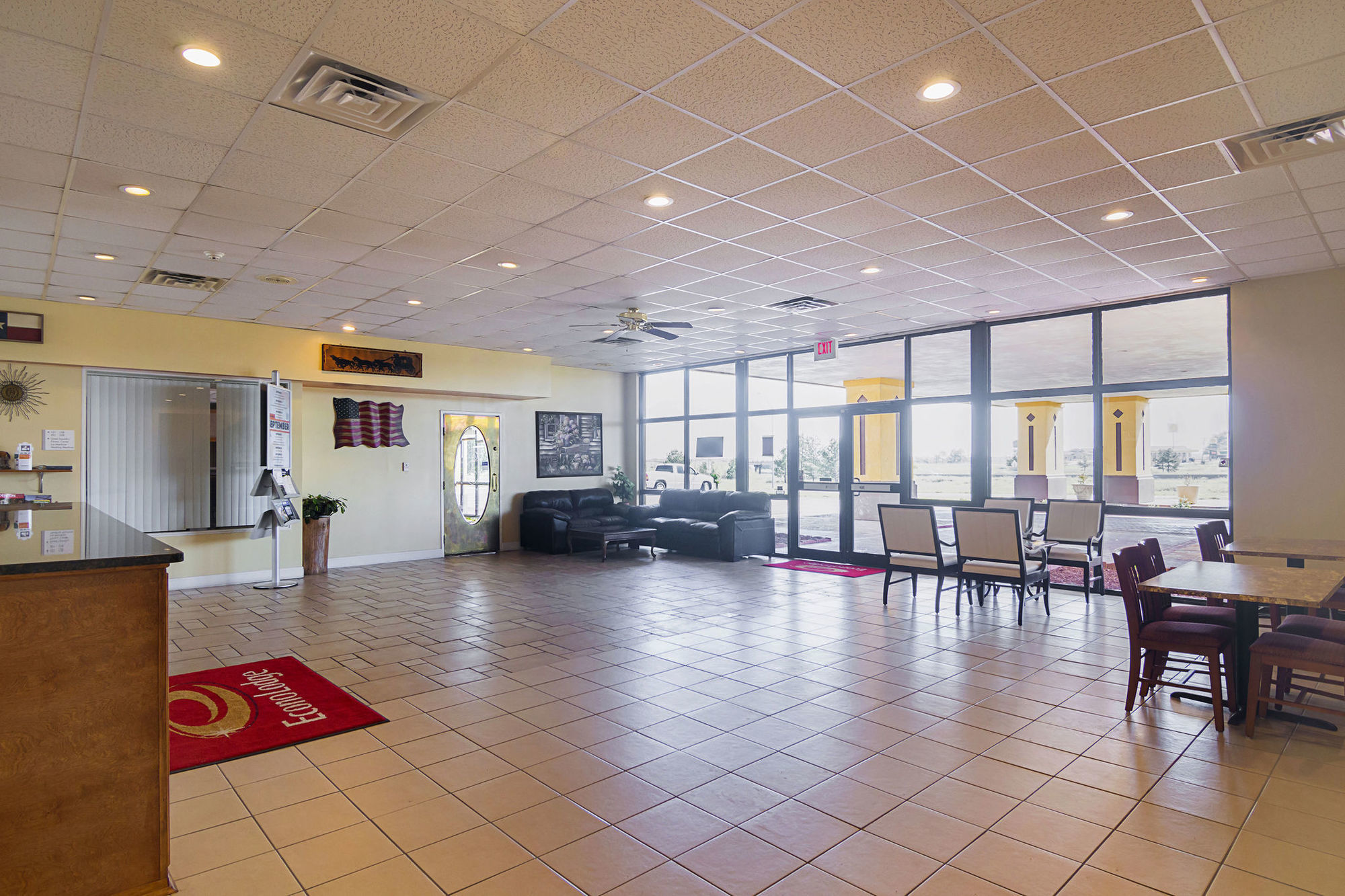 Econo Lodge Sulphur Springs I-30 Interior photo